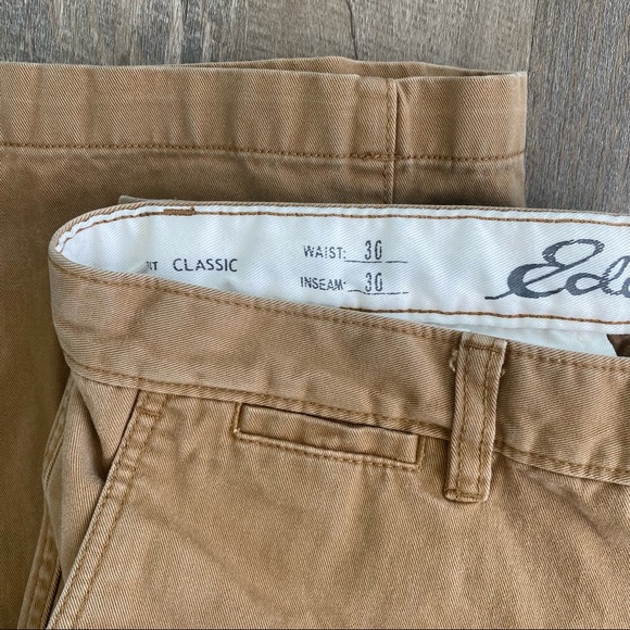 Eddie Bauer Classic Legend Wash Chino Pants - Picture 3 of 3